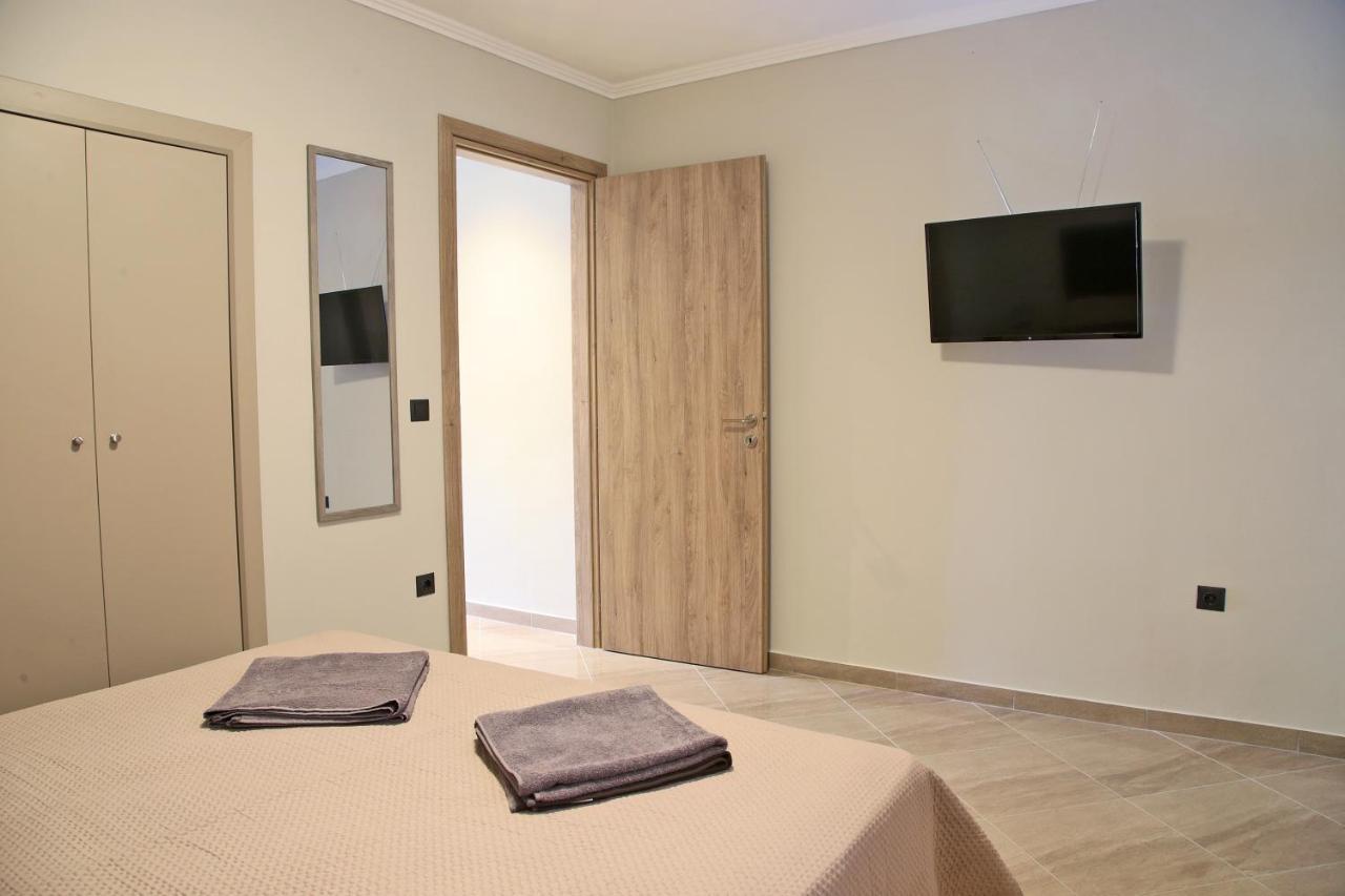 John'S Apartment'S Near Athens Airport!! Spáta Eksteriør billede